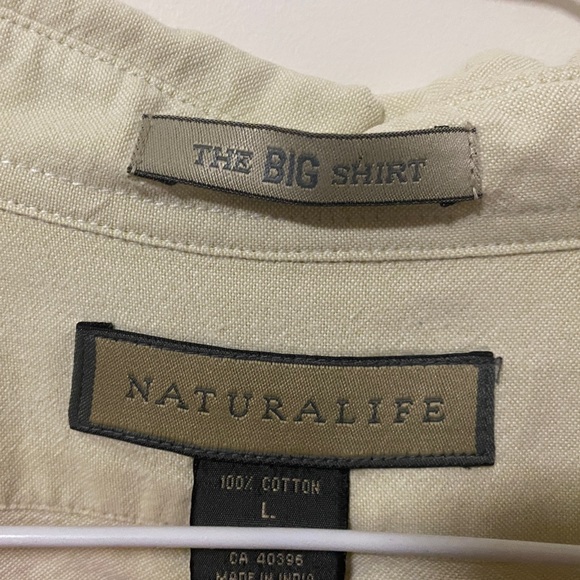 large button up! - Picture 4 of 4